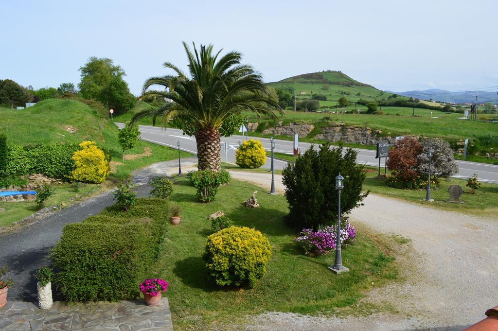 Posada El Jardin Σαντιγιάνα ντελ Μαρ Εξωτερικό φωτογραφία