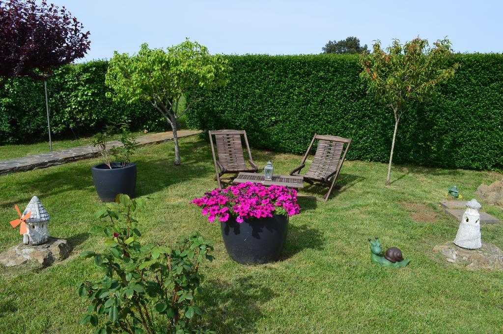 Posada El Jardin Σαντιγιάνα ντελ Μαρ Εξωτερικό φωτογραφία