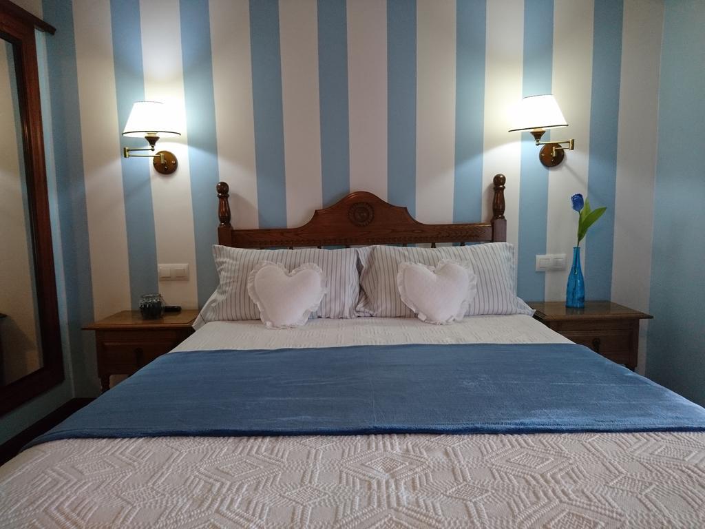 Posada El Jardin Σαντιγιάνα ντελ Μαρ Εξωτερικό φωτογραφία